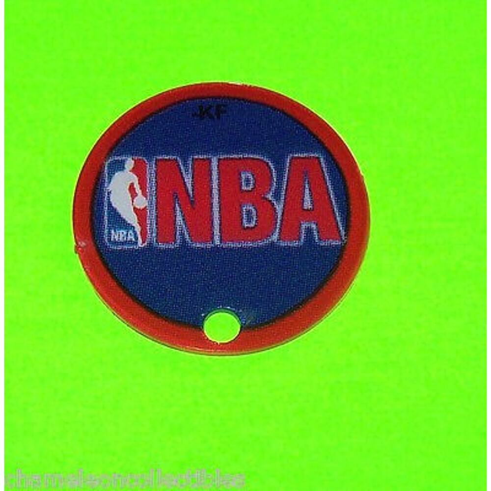 NBA By STERN NOS ORIGINAL PINBALL MACHINE PLASTIC PROMO KEYCHAIN VERY RARE